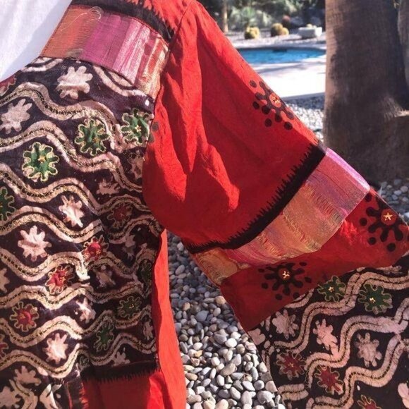 Embellished Caftan Womens Vintage Ethnic Red Black Zip Gold Threading Block Dyed - Picture 11 of 15